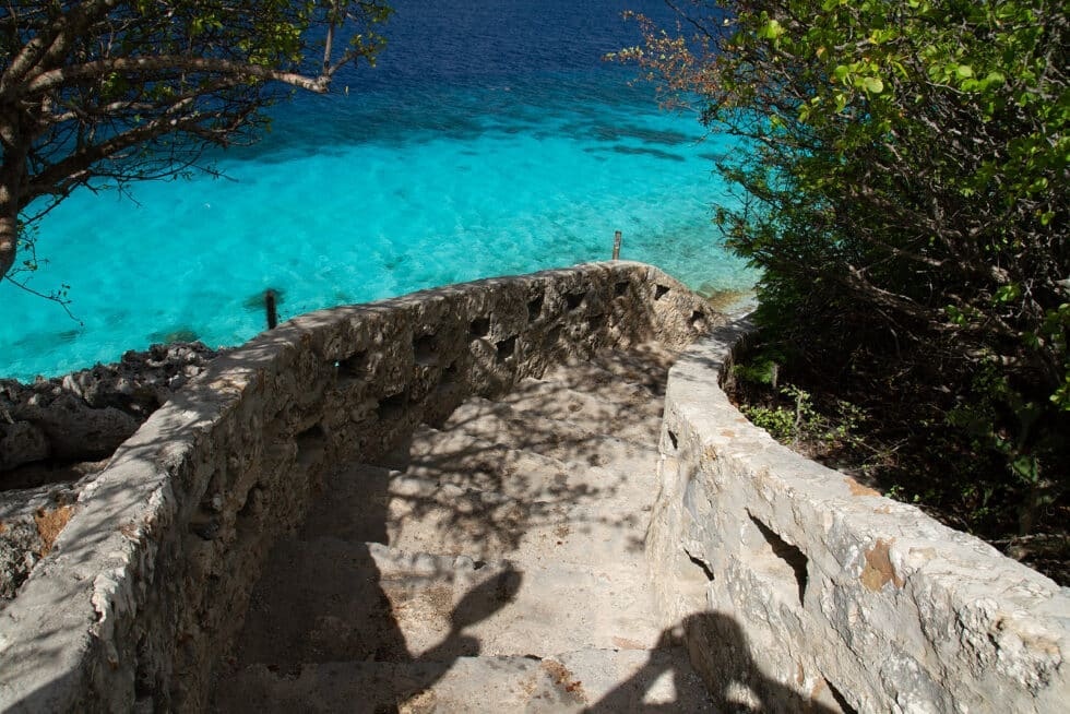 Bonaire Turquoise Coastline with travel context for Resort Concierge Escapes Reviews.